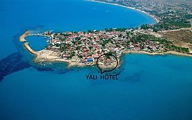 Yali Hotel Side