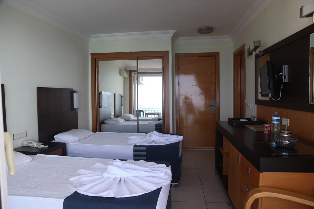 Yali Hotel Side Zimmer foto
